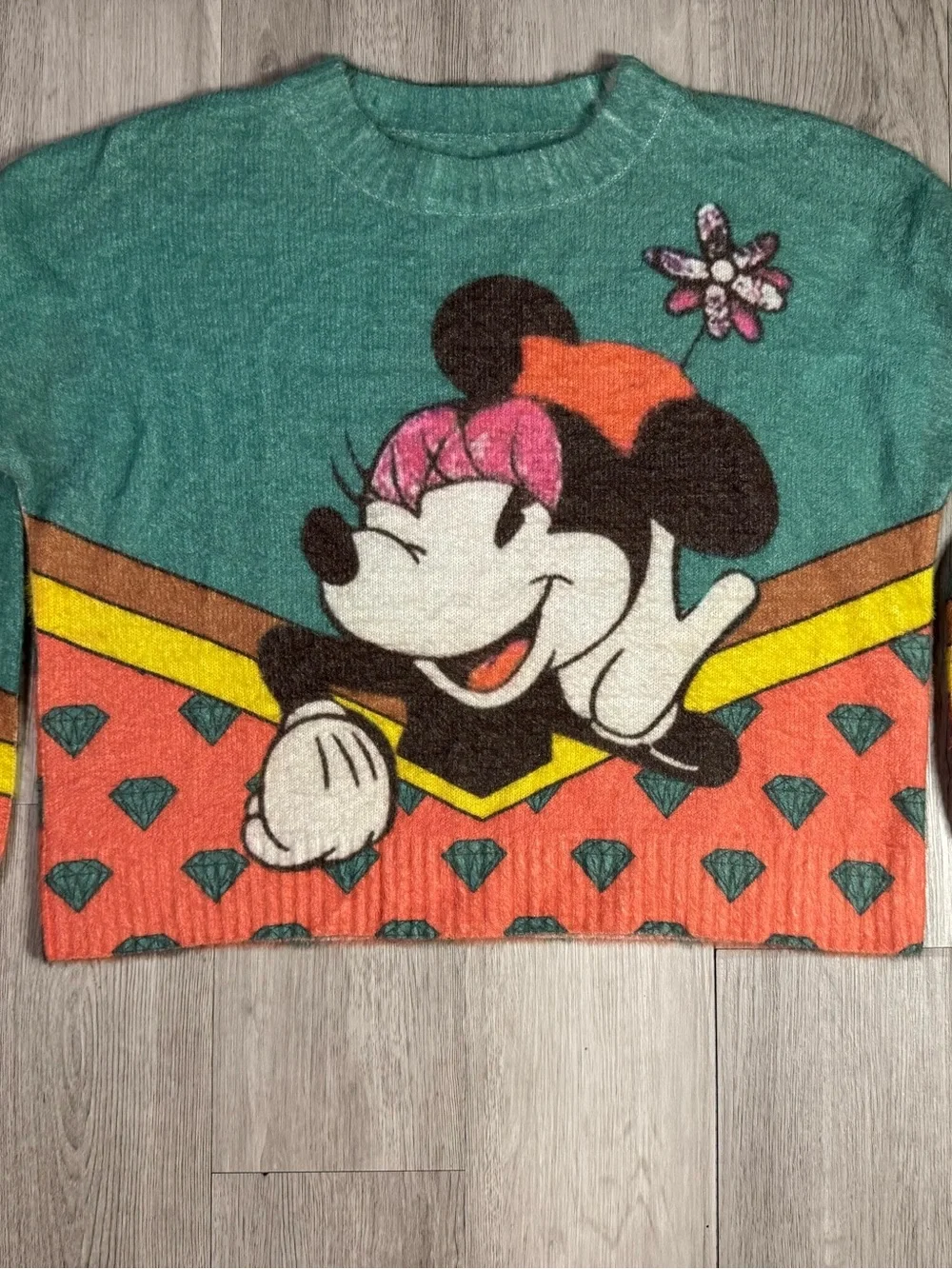 Minnie Mouse Printed Fuzzy Sweater Women’s Medium